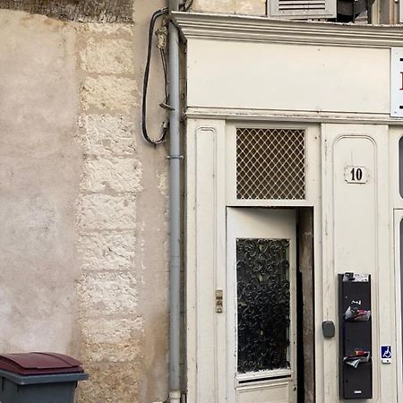 Le Pilori - Centre Historique, En Face Du Musee Du Pilori, A 2Mn A Pied De L'Hyper Centre Et Proche Toutes Commodites, Wifi-Netflix Niort Dış mekan fotoğraf